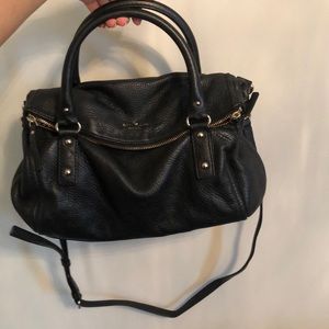 BLACK KATE SPADE PURSE!!